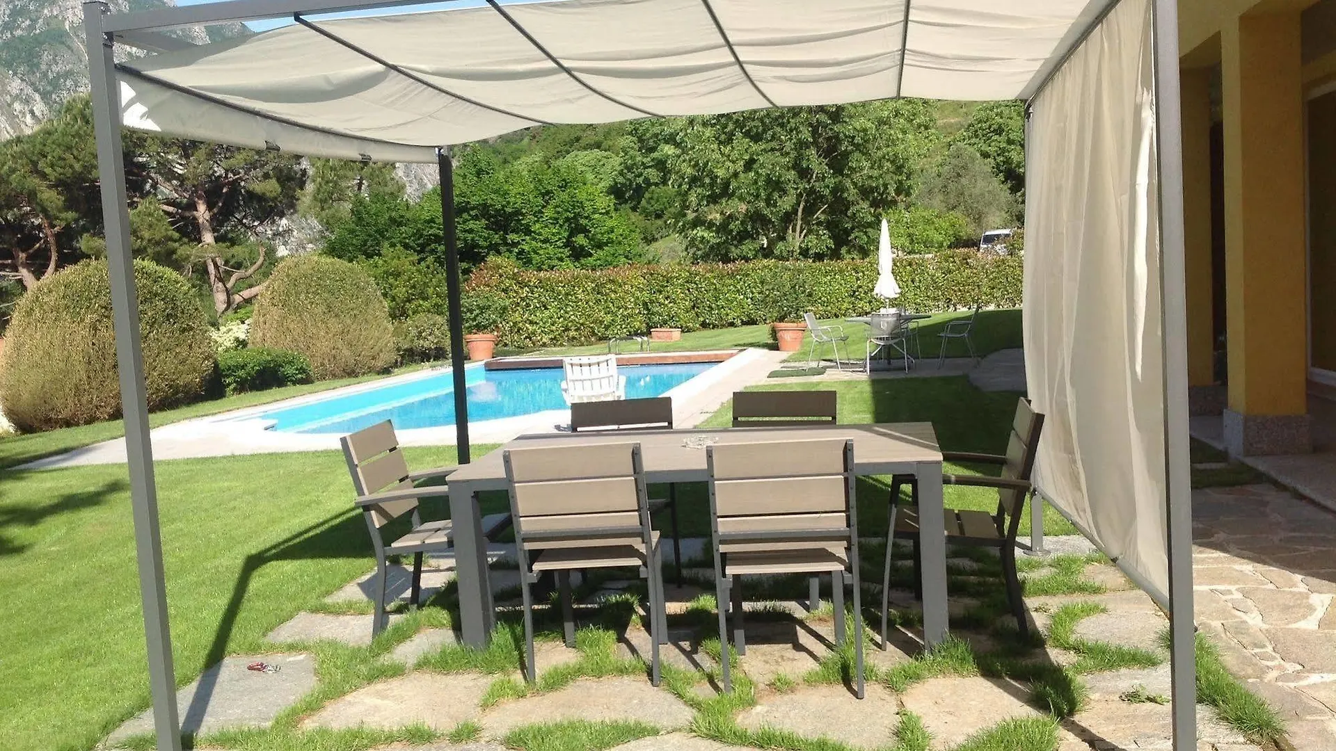B&B Montebello Lecco Alojamento de Acomodação e Pequeno-almoço
